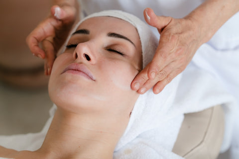 Aroma Facial